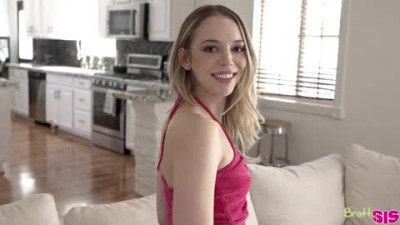 Kyler Quinn and Lily Larimar share a hard dick on the sofa